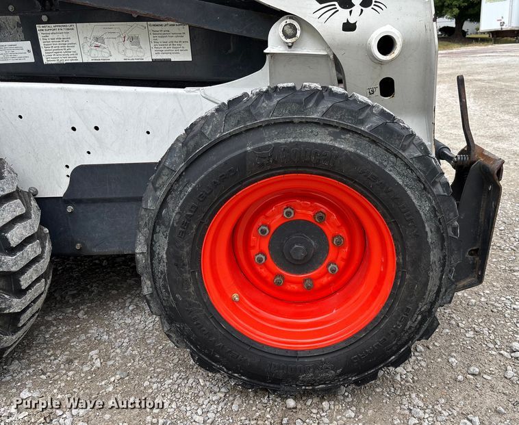 image for item DR2832 2019 Bobcat S570 skid steer loader