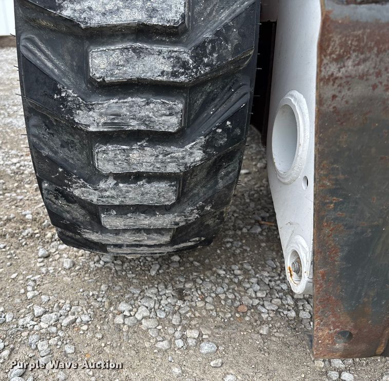 image for item DR2832 2019 Bobcat S570 skid steer loader