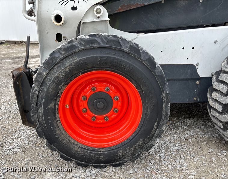 image for item DR2832 2019 Bobcat S570 skid steer loader
