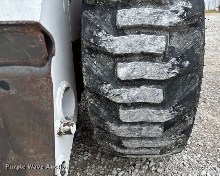 image for item DR2832 2019 Bobcat S570 skid steer loader