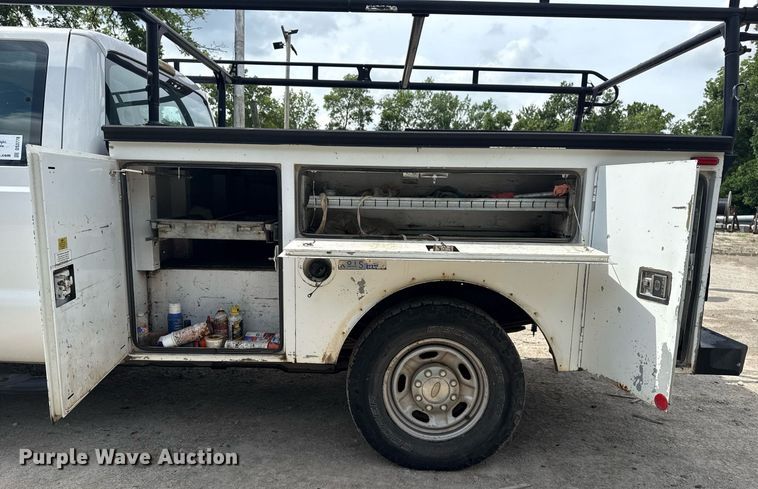 image for item DS3778 2013 Ford F250 Super Duty SuperCab utility bed pickup truck