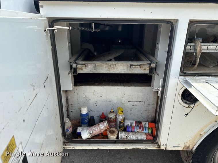 image for item DS3778 2013 Ford F250 Super Duty SuperCab utility bed pickup truck