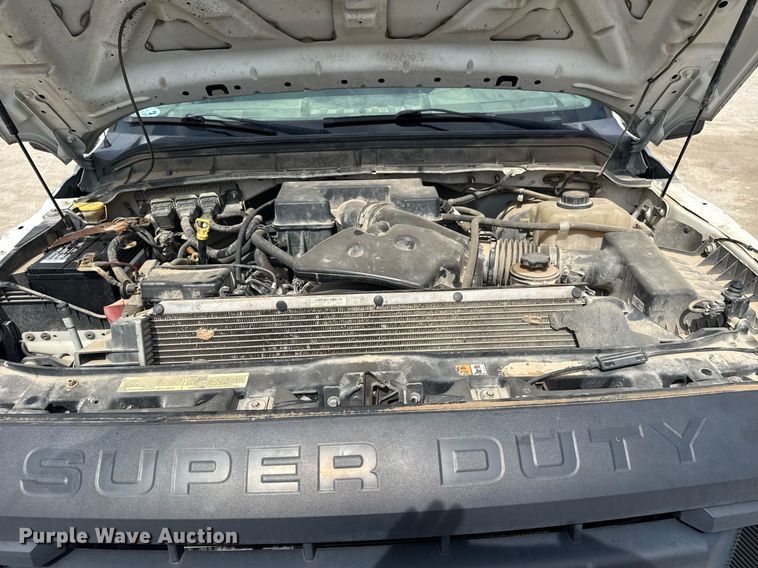 image for item DS3778 2013 Ford F250 Super Duty SuperCab utility bed pickup truck