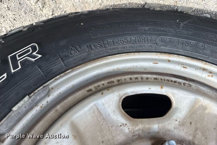 image for item DS3778 2013 Ford F250 Super Duty SuperCab utility bed pickup truck