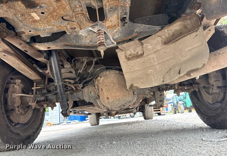 image for item DS3778 2013 Ford F250 Super Duty SuperCab utility bed pickup truck