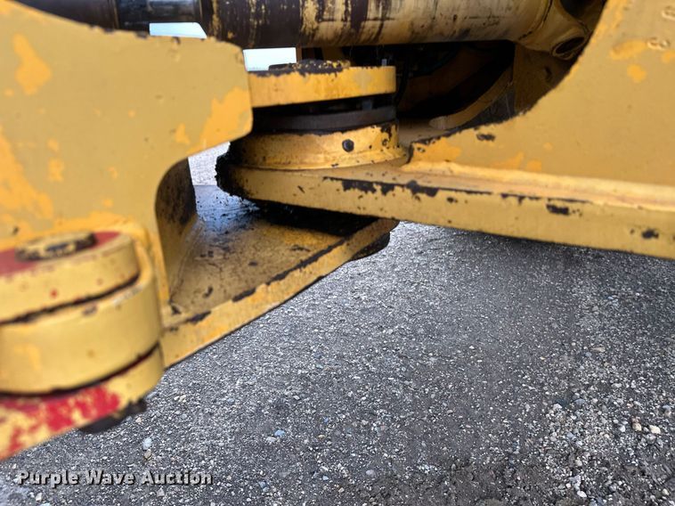 image for item DT6377 2001 Volvo L70D wheel loader