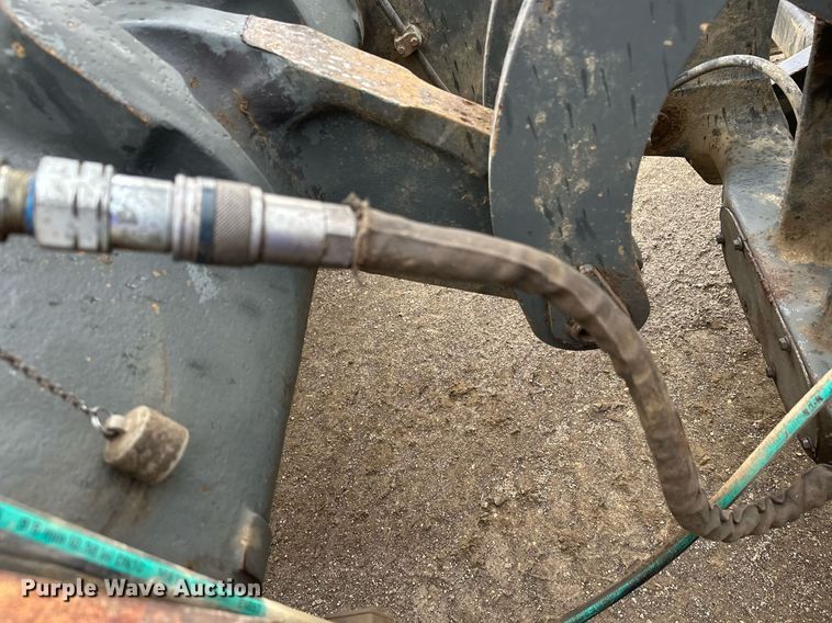 image for item DT6377 2001 Volvo L70D wheel loader