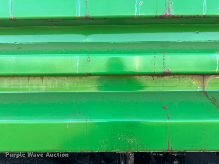 image for item DT6381 2003 International 7400 dump truck