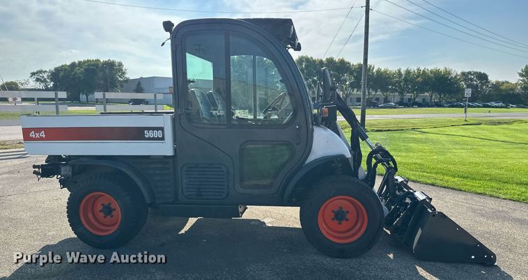 image for item DT6382 2016 Bobcat 5600 Toolcat utility vehicle