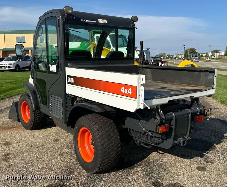 image for item DT6382 2016 Bobcat 5600 Toolcat utility vehicle