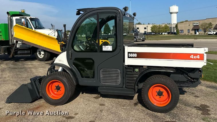 image for item DT6382 2016 Bobcat 5600 Toolcat utility vehicle