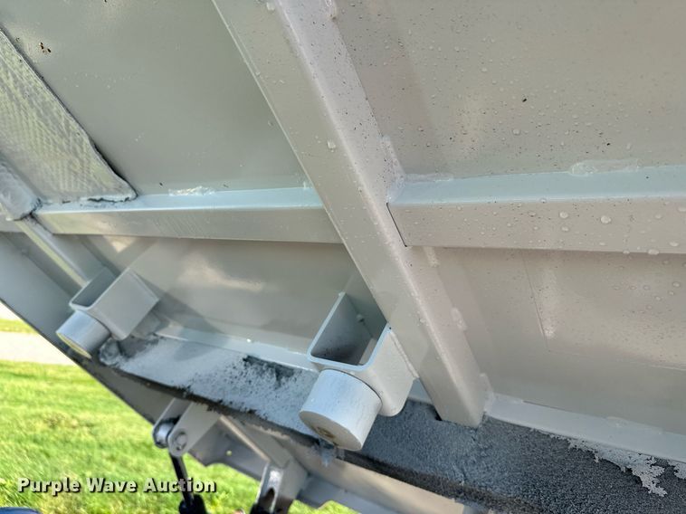 image for item DT6382 2016 Bobcat 5600 Toolcat utility vehicle