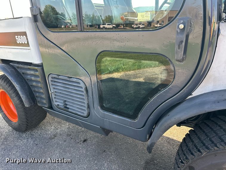image for item DT6382 2016 Bobcat 5600 Toolcat utility vehicle