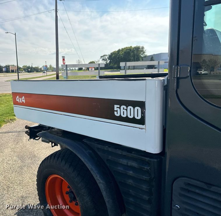 image for item DT6382 2016 Bobcat 5600 Toolcat utility vehicle
