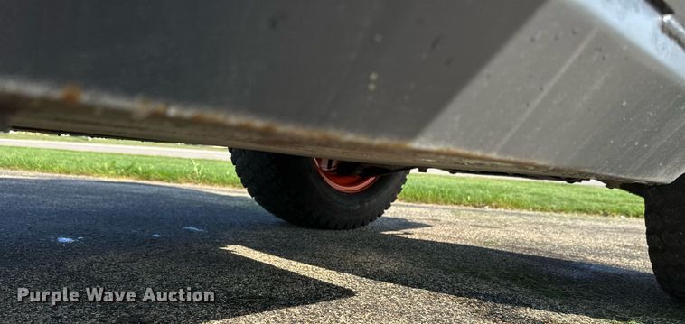 image for item DT6382 2016 Bobcat 5600 Toolcat utility vehicle