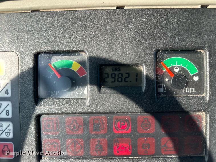 image for item DT6382 2016 Bobcat 5600 Toolcat utility vehicle