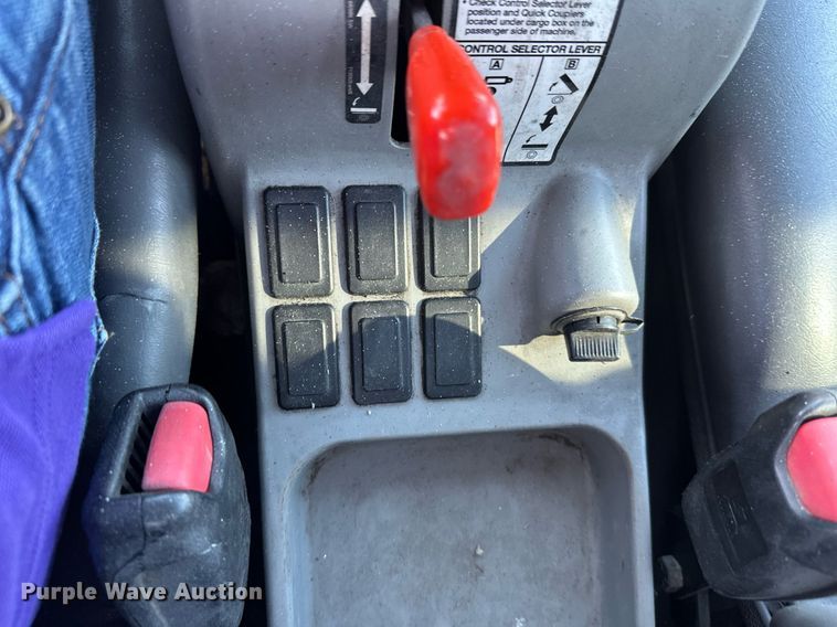 image for item DT6382 2016 Bobcat 5600 Toolcat utility vehicle