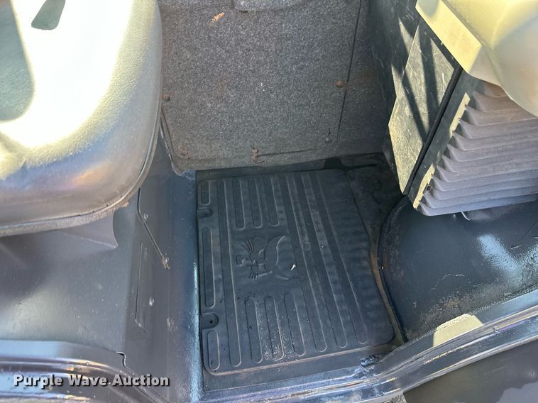 image for item DT6382 2016 Bobcat 5600 Toolcat utility vehicle