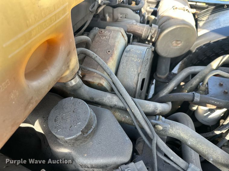 image for item DT6382 2016 Bobcat 5600 Toolcat utility vehicle