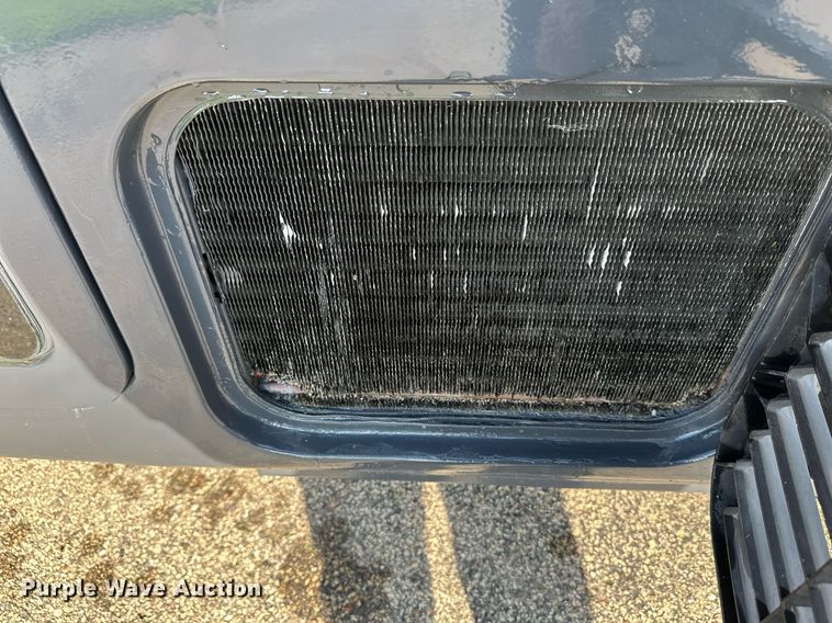 image for item DT6382 2016 Bobcat 5600 Toolcat utility vehicle