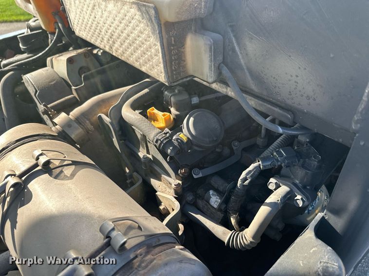 image for item DT6382 2016 Bobcat 5600 Toolcat utility vehicle