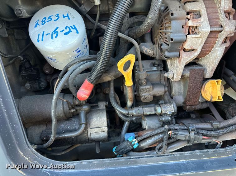 image for item DT6382 2016 Bobcat 5600 Toolcat utility vehicle