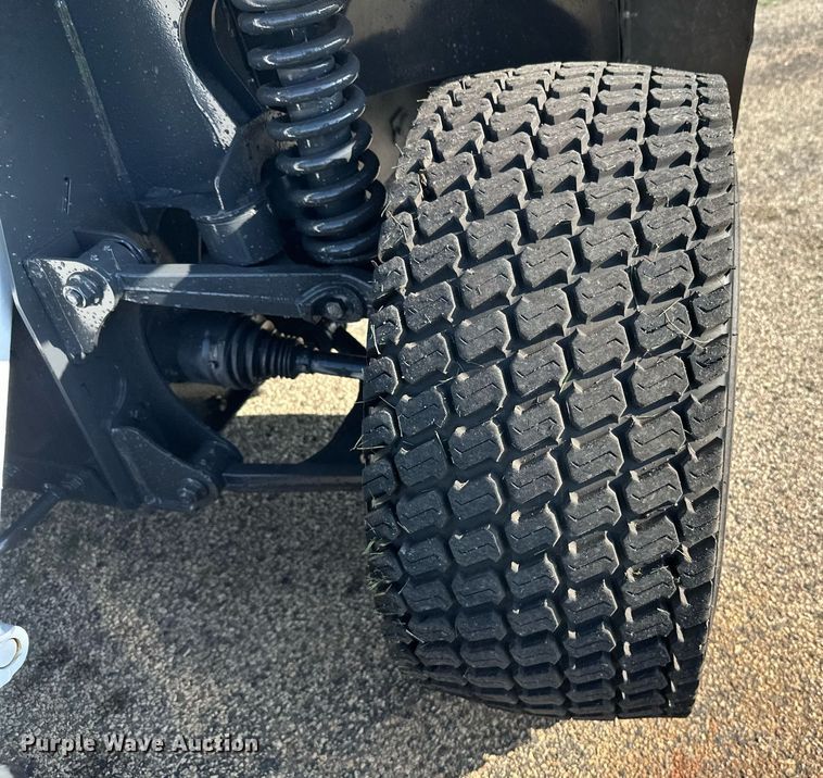 image for item DT6382 2016 Bobcat 5600 Toolcat utility vehicle