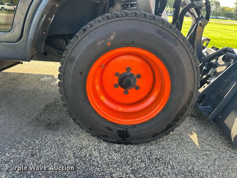 image for item DT6382 2016 Bobcat 5600 Toolcat utility vehicle