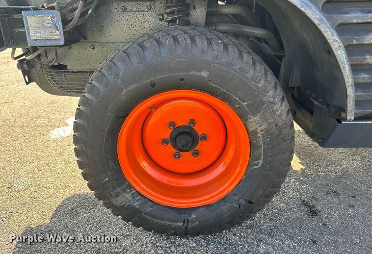 image for item DT6382 2016 Bobcat 5600 Toolcat utility vehicle