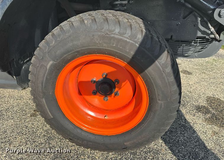 image for item DT6382 2016 Bobcat 5600 Toolcat utility vehicle