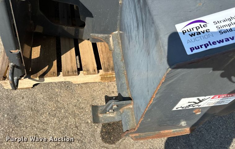 image for item DT6388 Bobcat SB200x72 skid steer snow blower