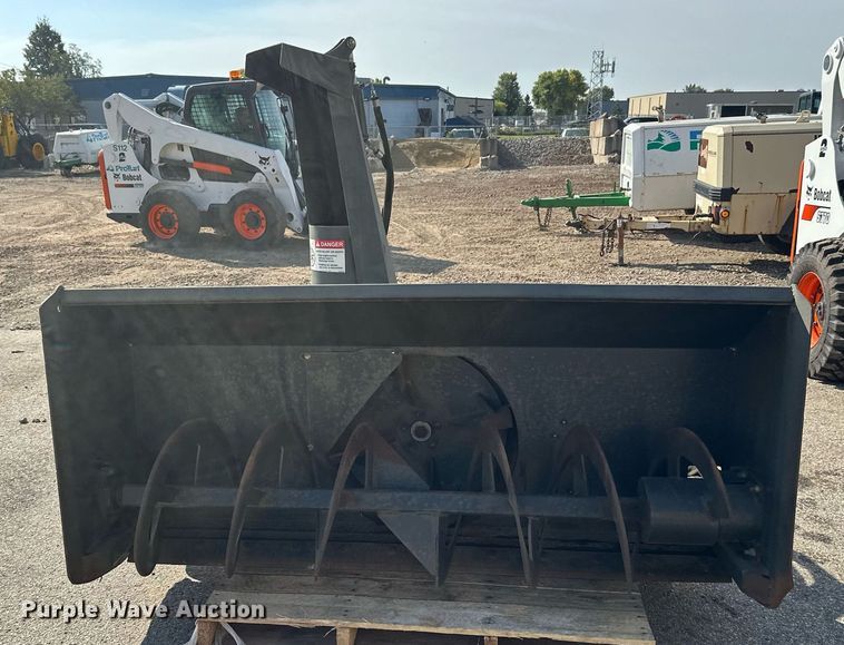 image for item DT6389 2013 Bobcat SB240X72 skid steer snow blower