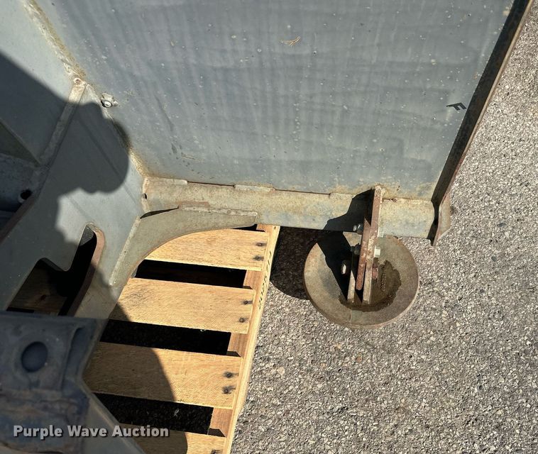 image for item DT6389 2013 Bobcat SB240X72 skid steer snow blower