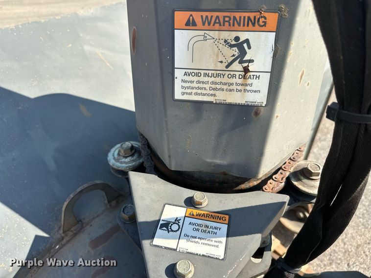 image for item DT6389 2013 Bobcat SB240X72 skid steer snow blower