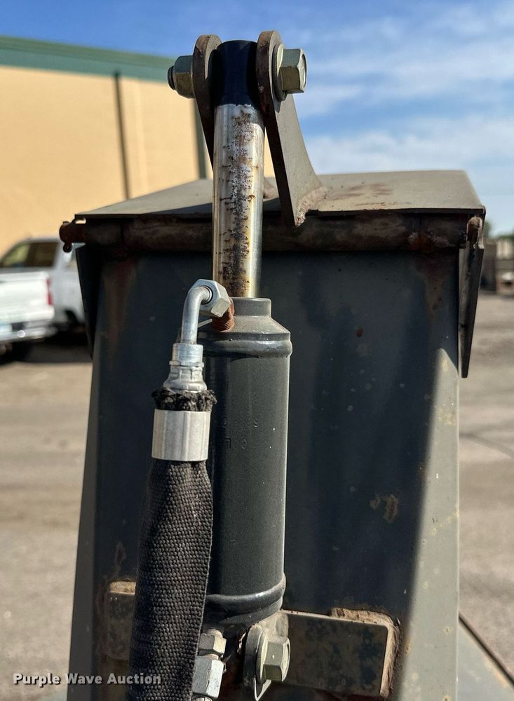 image for item DT6389 2013 Bobcat SB240X72 skid steer snow blower