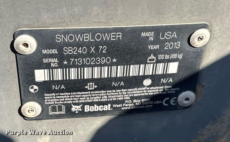 image for item DT6389 2013 Bobcat SB240X72 skid steer snow blower