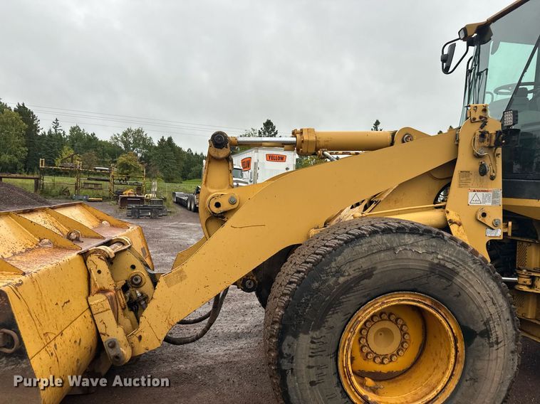 image for item DT6395 2001 Caterpillar 938G wheel loader