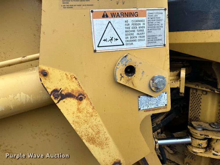image for item DT6395 2001 Caterpillar 938G wheel loader