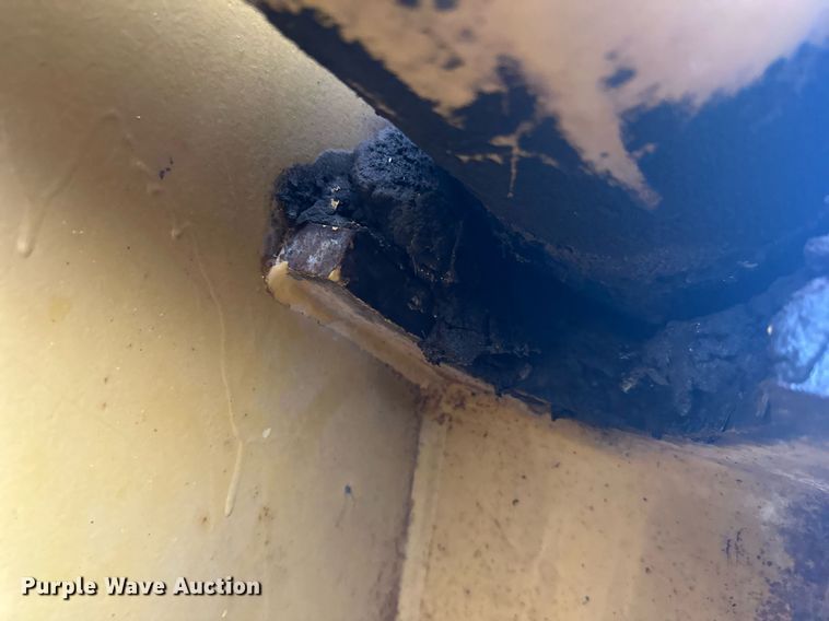 image for item DT6395 2001 Caterpillar 938G wheel loader