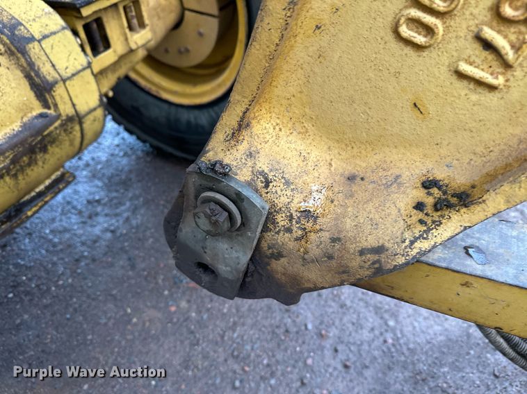 image for item DT6395 2001 Caterpillar 938G wheel loader