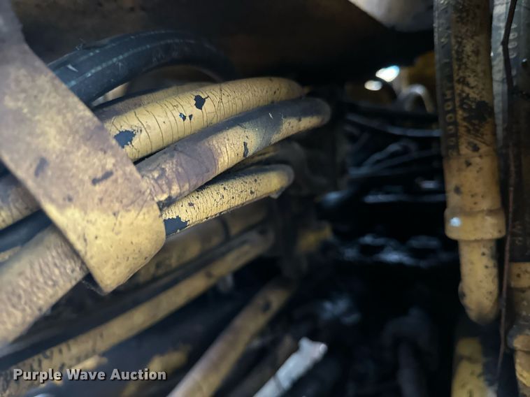 image for item DT6395 2001 Caterpillar 938G wheel loader