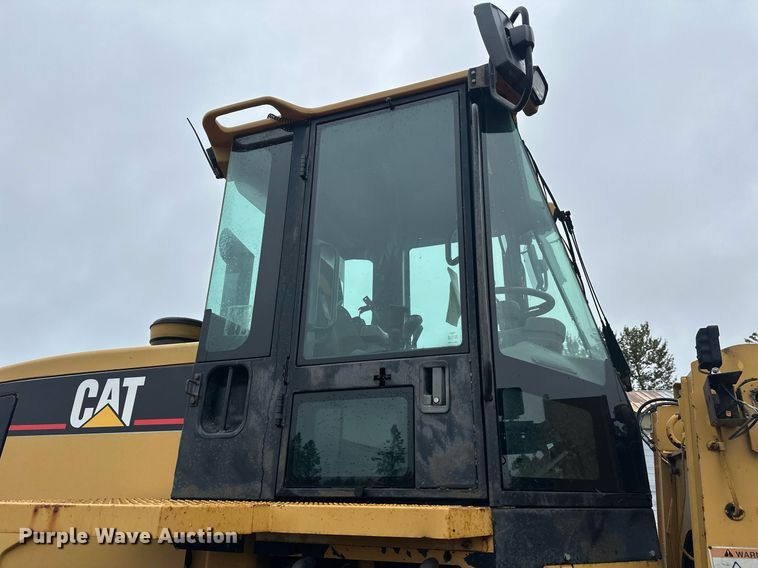 image for item DT6395 2001 Caterpillar 938G wheel loader