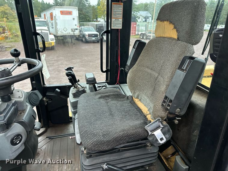 image for item DT6395 2001 Caterpillar 938G wheel loader