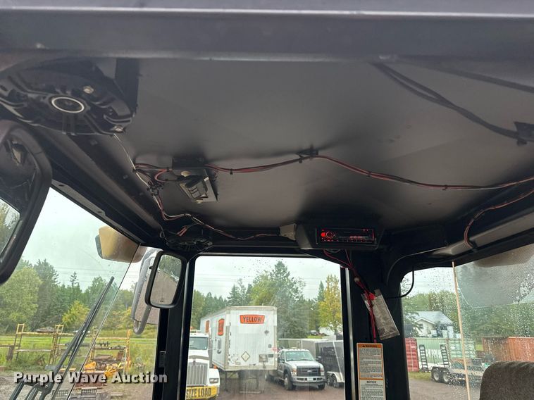 image for item DT6395 2001 Caterpillar 938G wheel loader