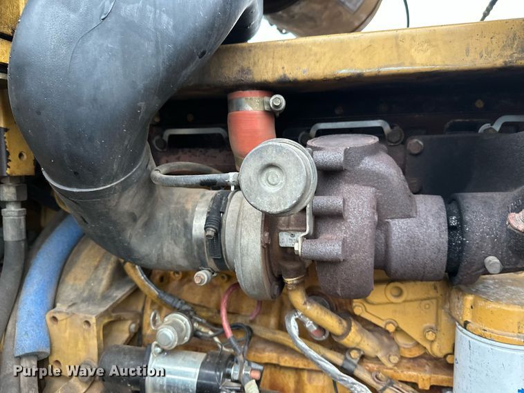 image for item DT6395 2001 Caterpillar 938G wheel loader