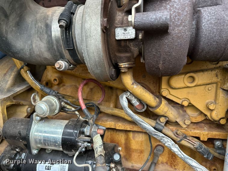 image for item DT6395 2001 Caterpillar 938G wheel loader