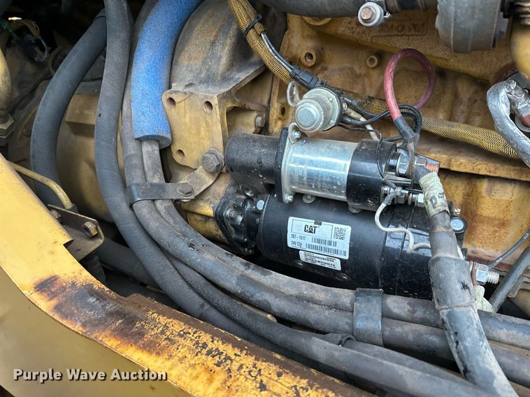 image for item DT6395 2001 Caterpillar 938G wheel loader