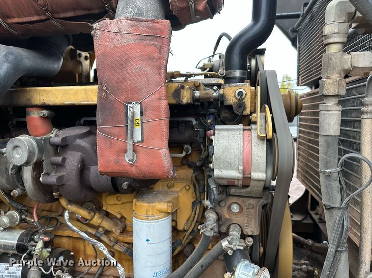 image for item DT6395 2001 Caterpillar 938G wheel loader