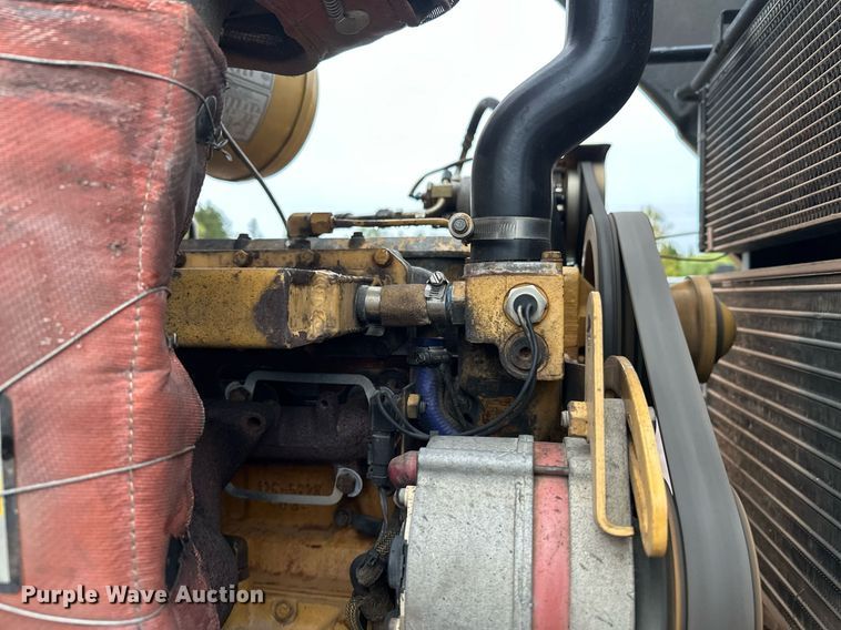 image for item DT6395 2001 Caterpillar 938G wheel loader