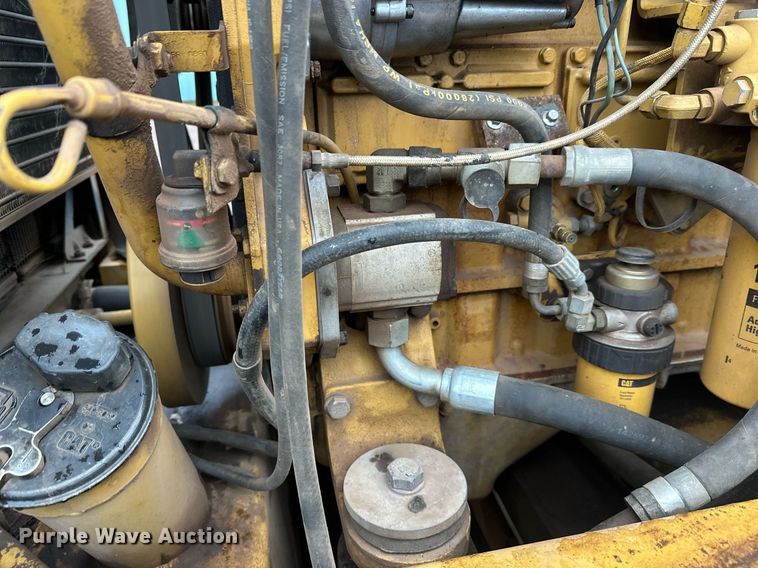 image for item DT6395 2001 Caterpillar 938G wheel loader